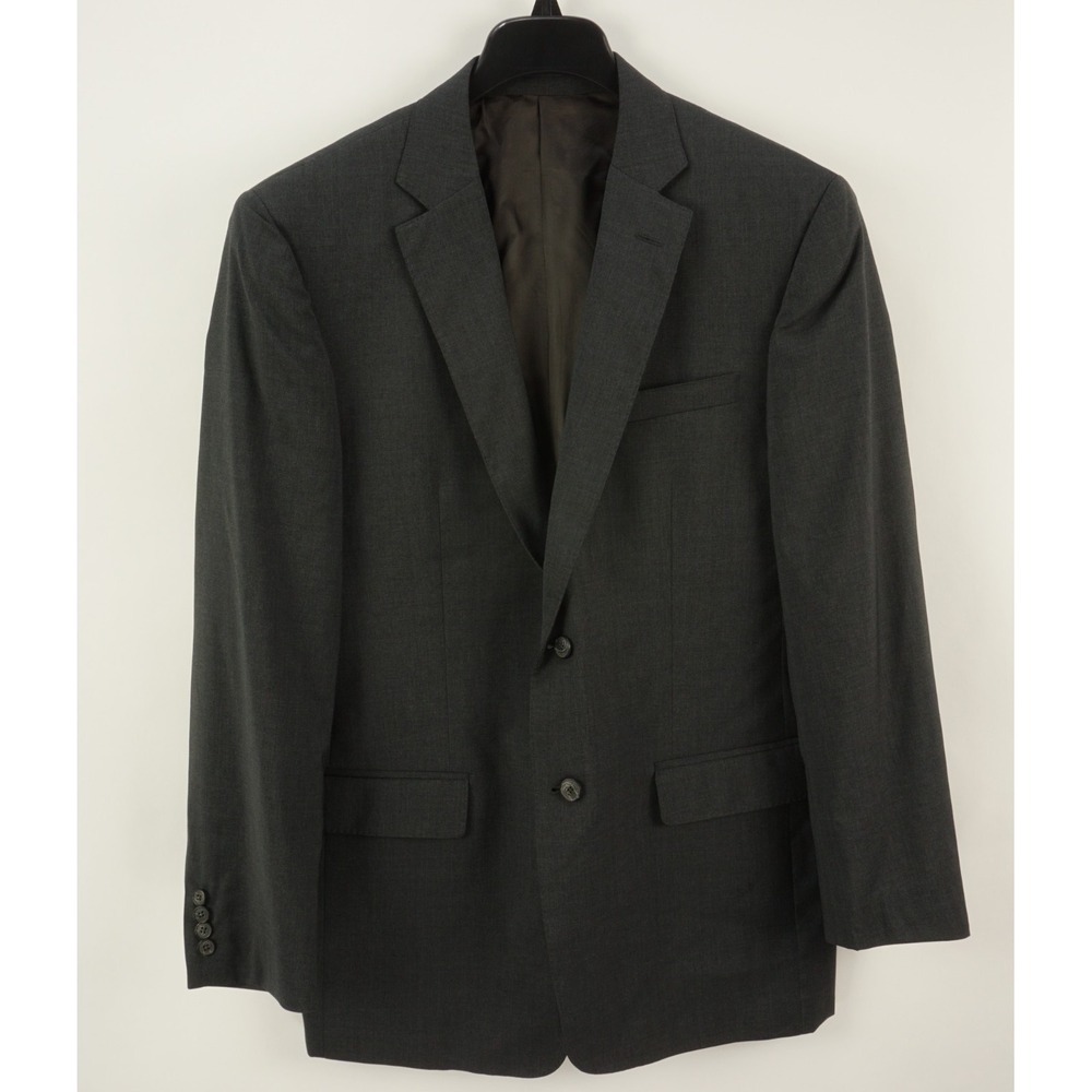 Recent Valentino Men 40R Charcoal Gray Notch Lapel Two Button Vented Suit Jacket